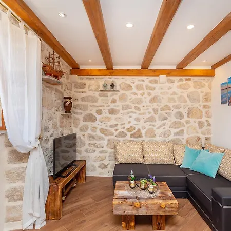 Summer Трстено