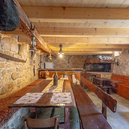 Summer Трстено