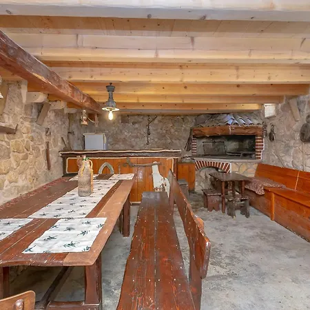 Summer Трстено